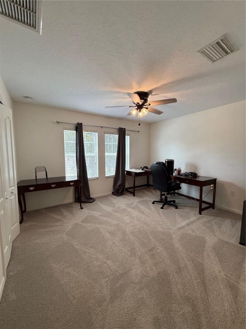 422 Westchester Hills Lane, Valrico, FL 33594 Photo