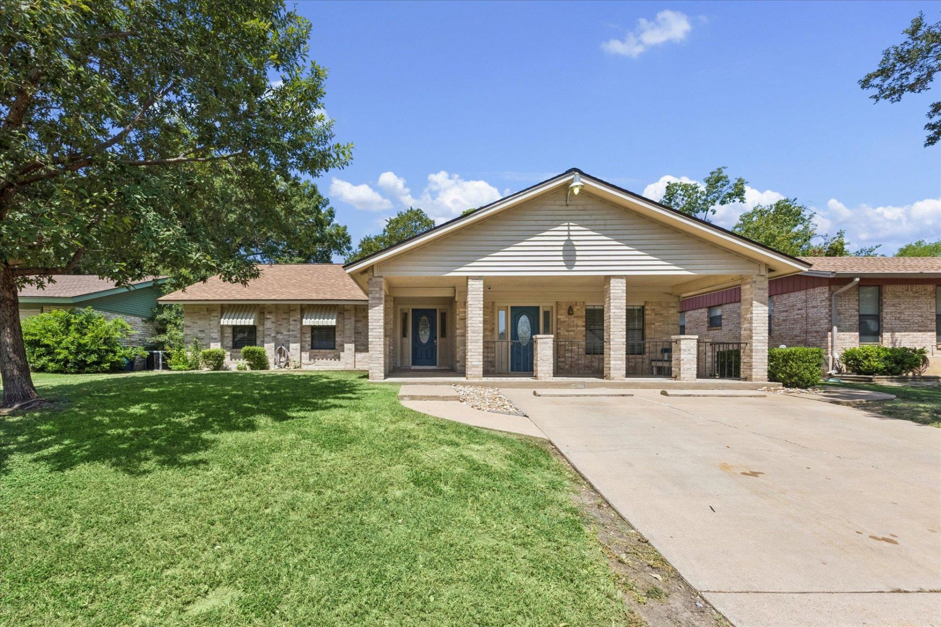 6402 Bluesky Way, Austin, TX 78745 Main Photo