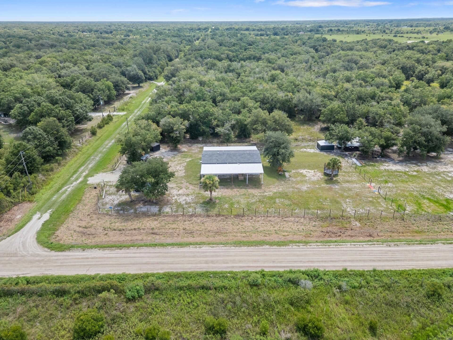22382 NW 286th Street, Okeechobee, FL 34972 Photo
