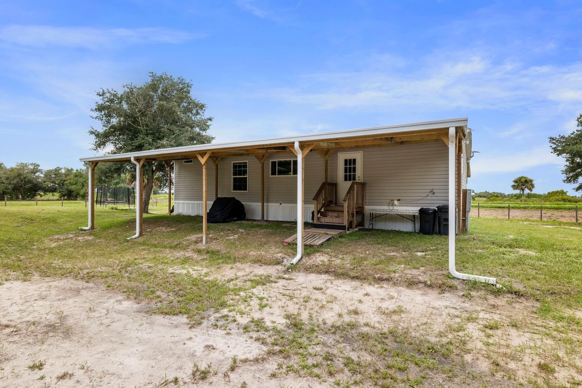 22382 NW 286th Street, Okeechobee, FL 34972 Photo