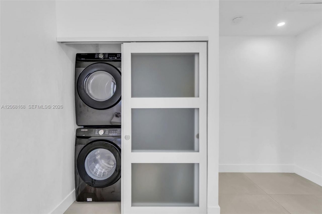 1524 NE 14th Ter , Fort Lauderdale, FL 33304 Photo