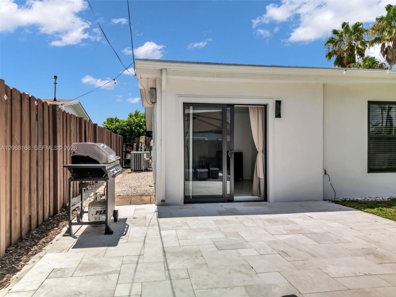 1524 NE 14th Ter , Fort Lauderdale, FL 33304 Photo