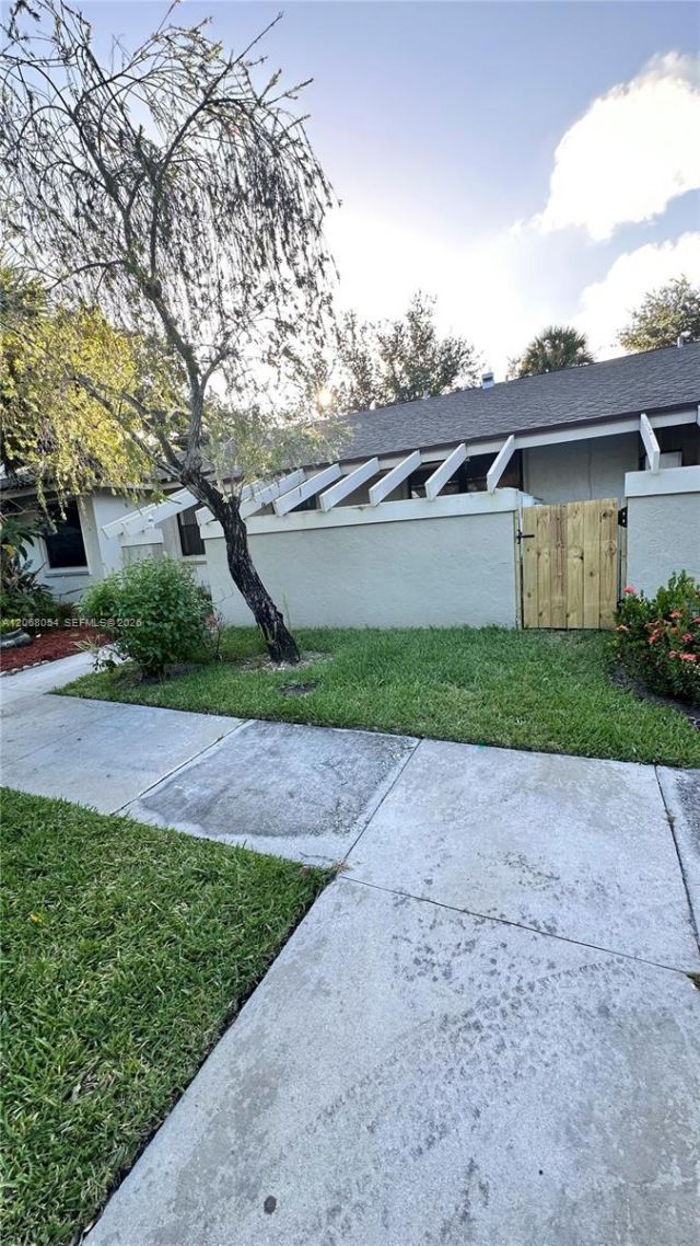 2902 SW 21st Ter , Unit 301C, Delray Beach, FL 33445 Photo