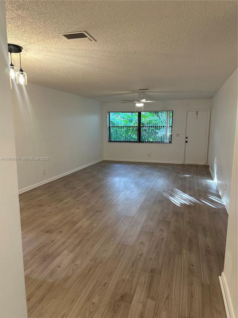 2902 SW 21st Ter , Unit 301C, Delray Beach, FL 33445 Photo