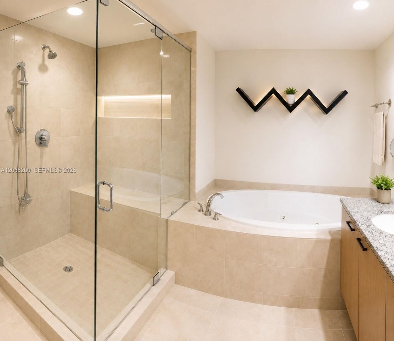 1800 S Ocean Dr, Unit 1405, Hallandale Beach, FL 33009 Photo