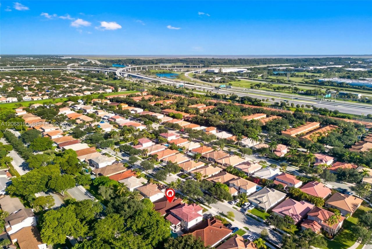13976 S Cypress Cove Cir, Davie, FL 33325 Photo