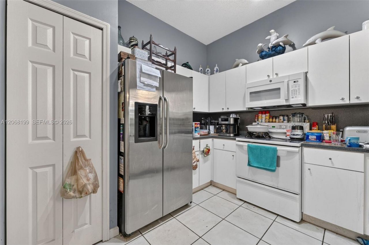 13976 S Cypress Cove Cir, Davie, FL 33325 Photo