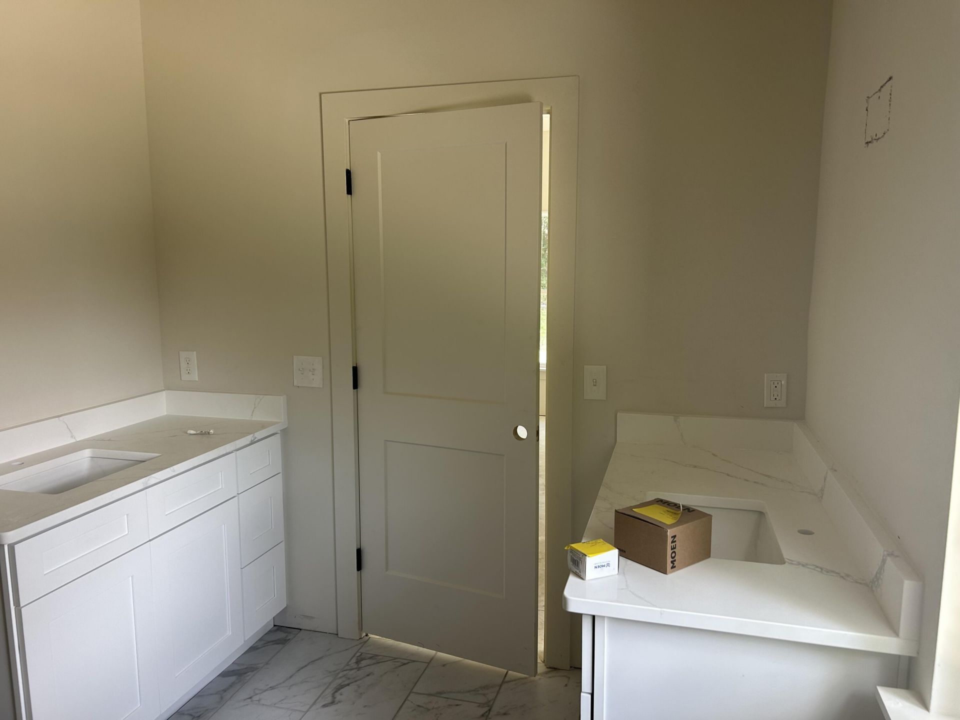 6024 Mellard Street Photo 10