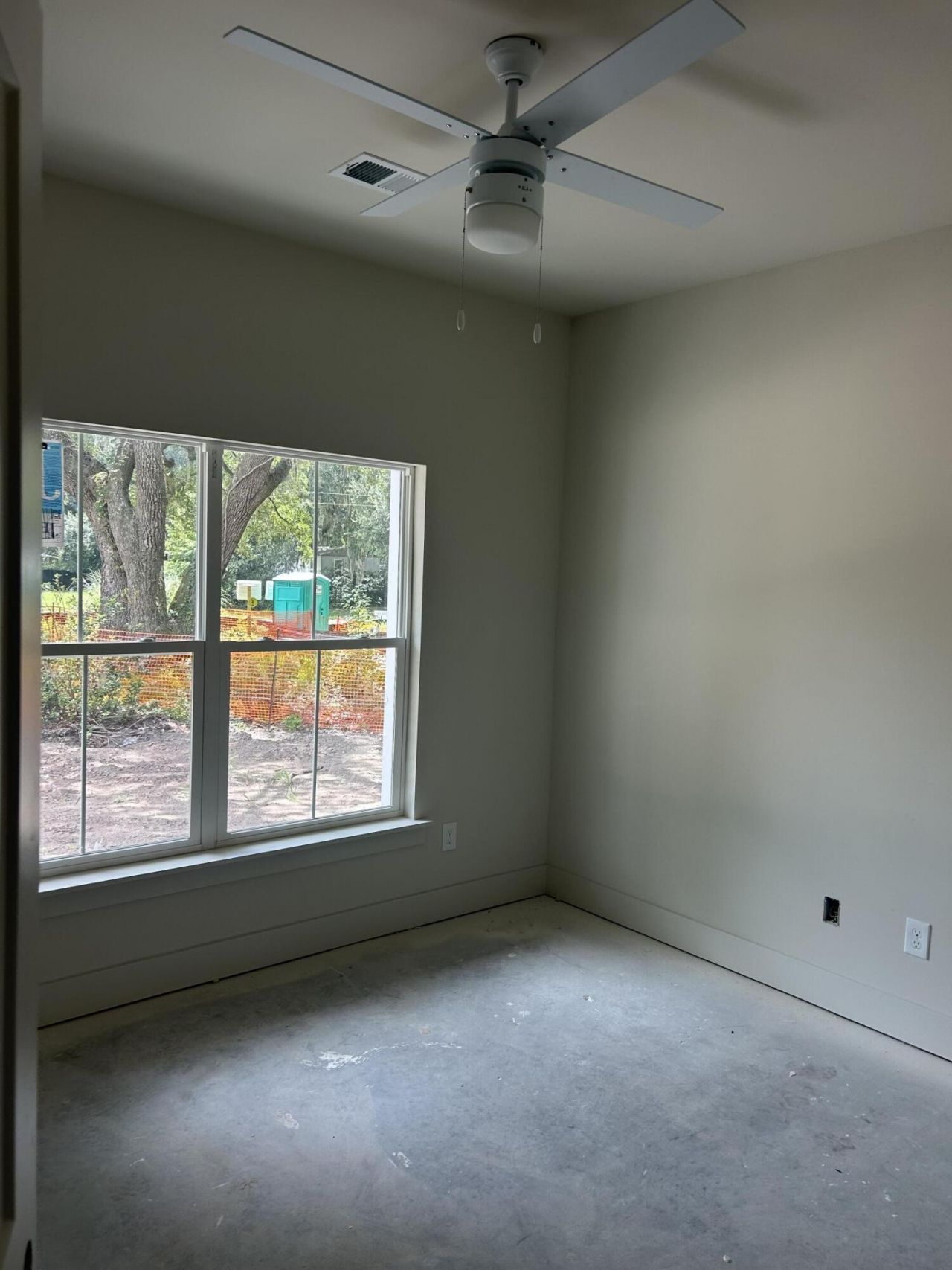 6024 Mellard Street Photo 7