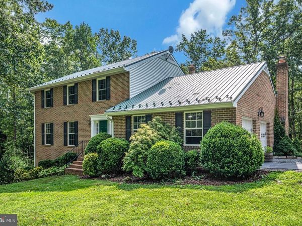 5099 COURTNEYS CORNER ROAD, SUMERDUCK, VA 22742