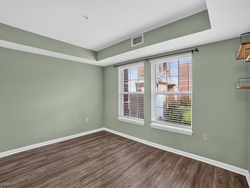 23002 Chandlers Lane, Unit 105, Olmsted Falls, OH 44138 Photo 18