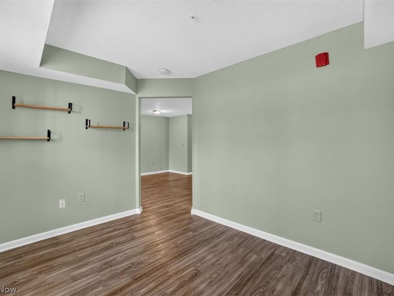 23002 Chandlers Lane, Unit 105, Olmsted Falls, OH 44138 Photo 19