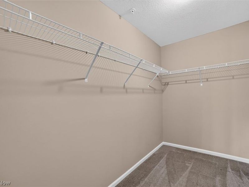 23002 Chandlers Lane, Unit 105, Olmsted Falls, OH 44138 Photo 22