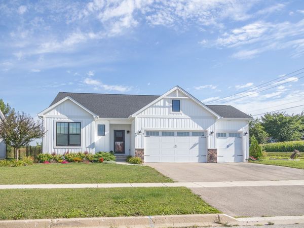 Lot 18 Joseph Court , Le Claire, IA 52753