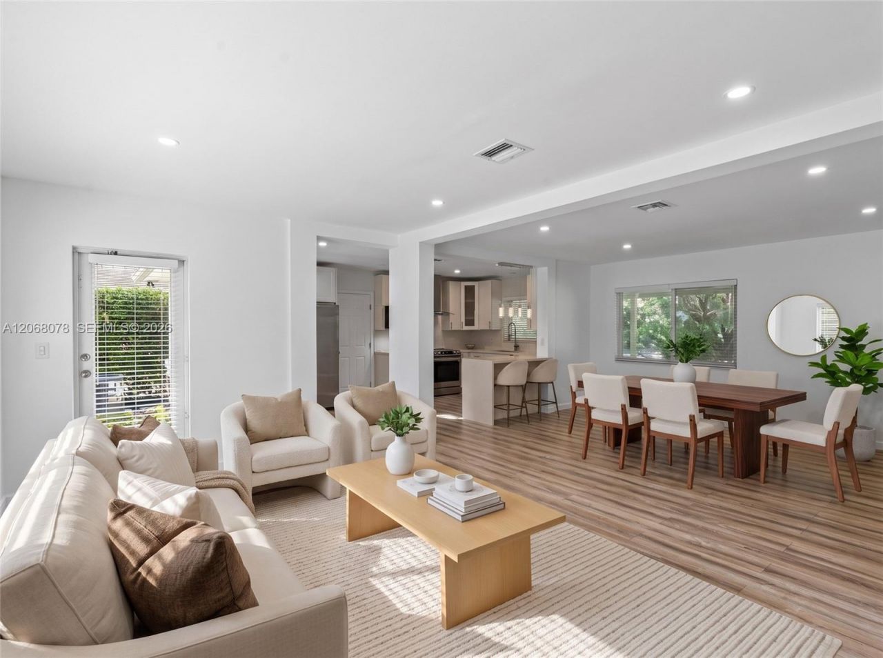 5406 S Le Jeune Rd , Coral Gables, FL 33146 Photo