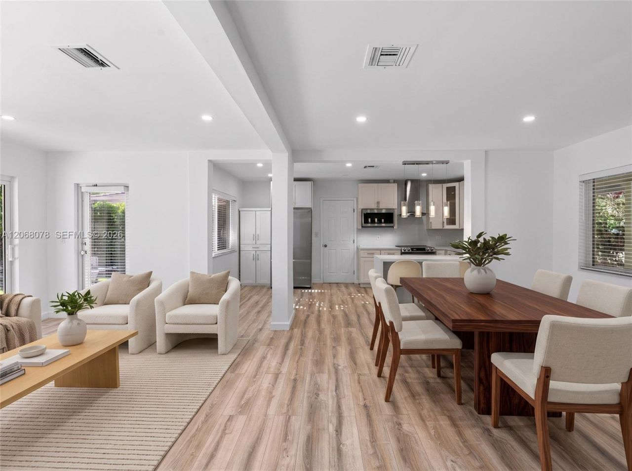 5406 S Le Jeune Rd , Coral Gables, FL 33146 Photo