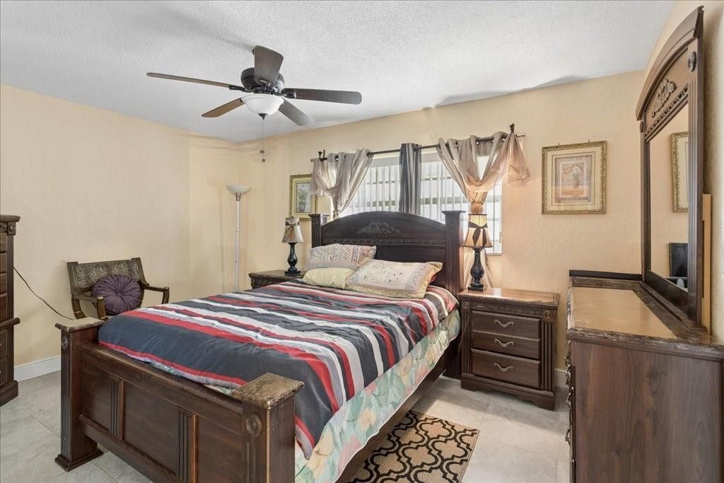 4290 NW 49th Terrace Nw, Lauderdale Lakes, FL 33319 Photo