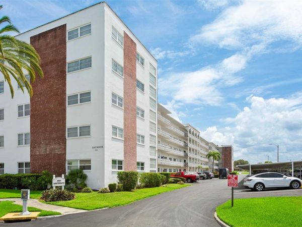 5501 80TH STREET N, Unit 402, ST PETERSBURG, FL 33709