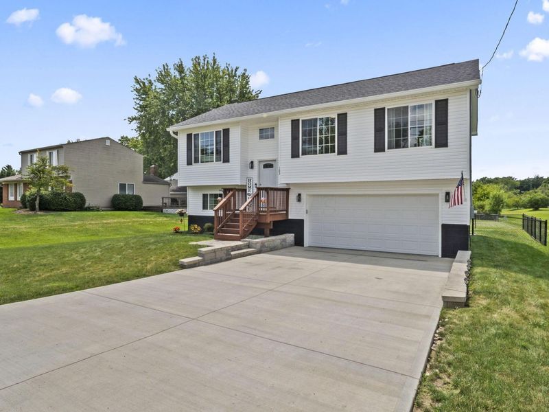 183 Hubbard Road , Galloway, OH 43119 Photo 3