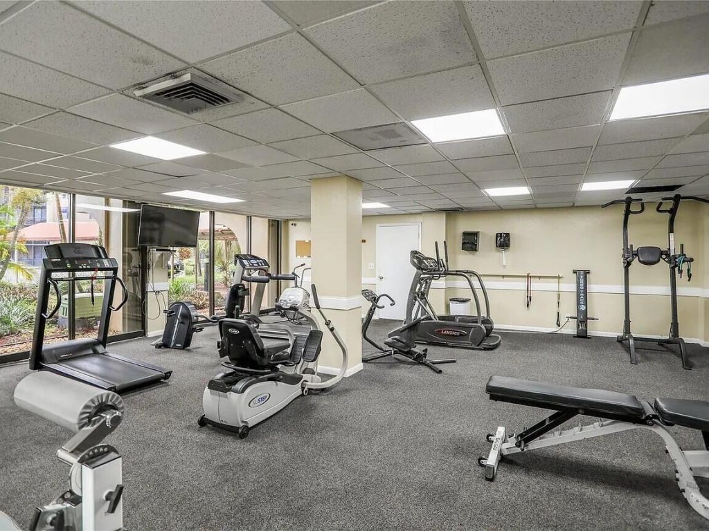 4040 N Hills Drive, Unit 31, Hollywood, FL 33021 Photo