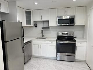 4040 N Hills Drive, Unit 31, Hollywood, FL 33021 Photo