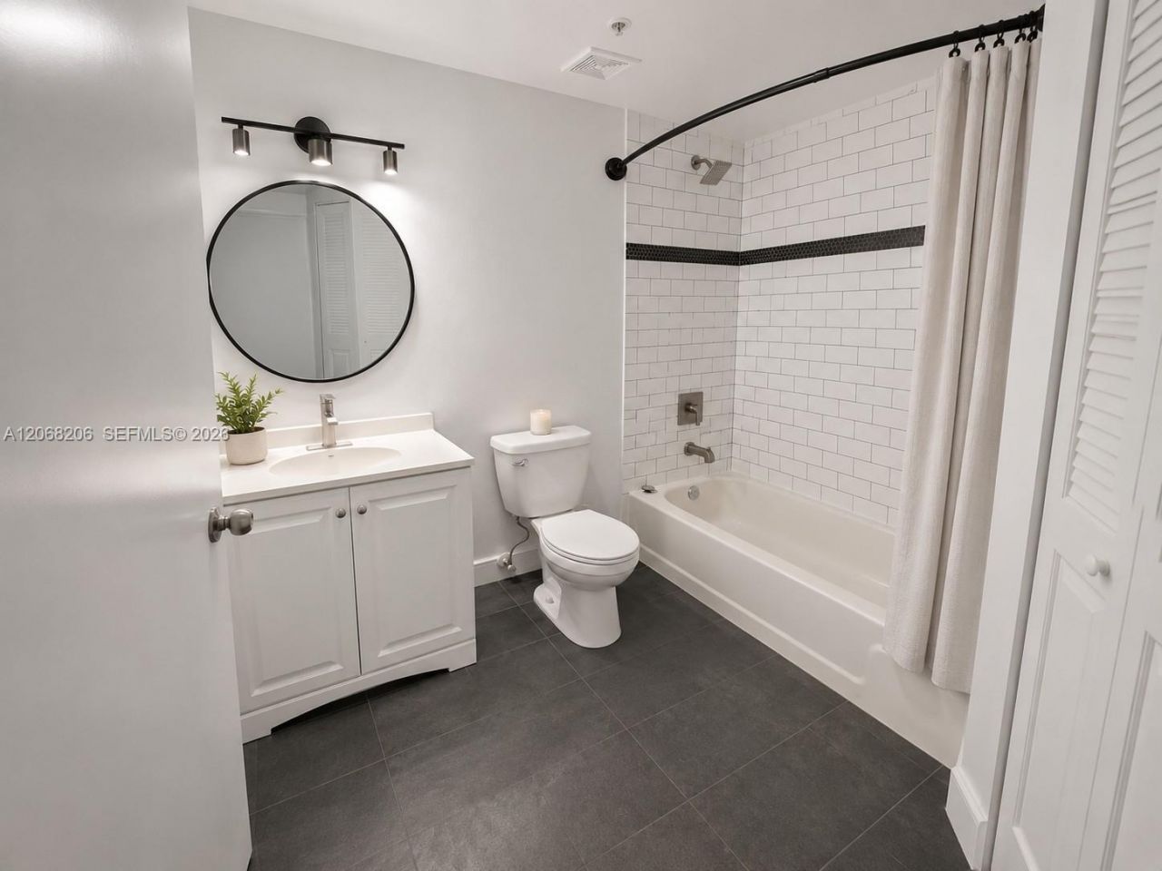 460 S Park Rd , Unit 106, Hollywood, FL 33021 Photo