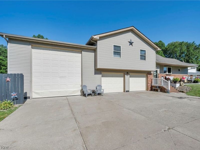 1275 Sandy Lake Road, Ravenna, OH 44266 Photo 3