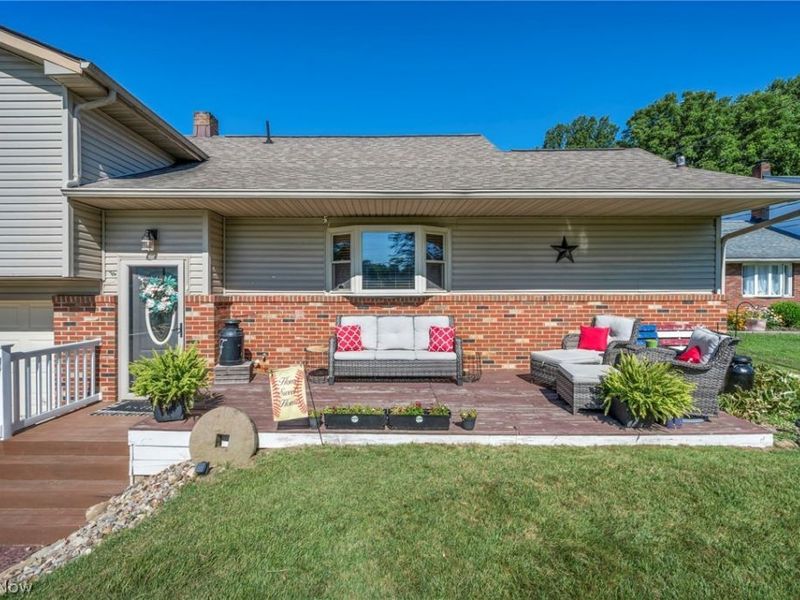1275 Sandy Lake Road, Ravenna, OH 44266 Photo 4