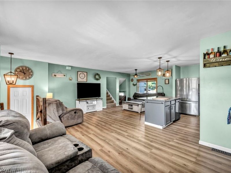 1275 Sandy Lake Road, Ravenna, OH 44266 Photo 5
