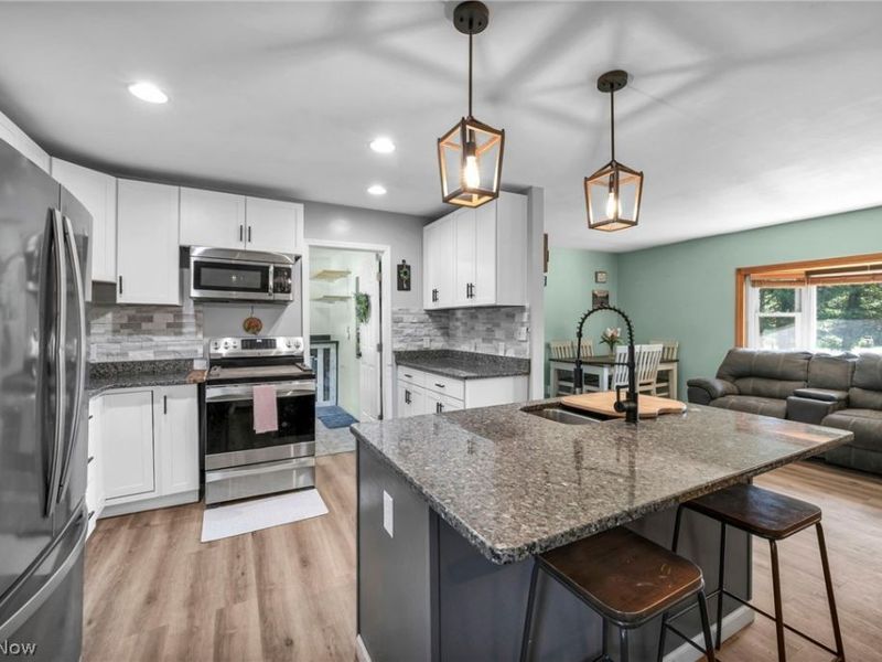 1275 Sandy Lake Road, Ravenna, OH 44266 Photo 9