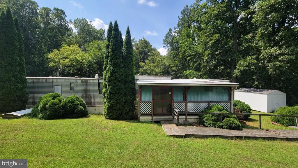11861 WOLFSVILLE ROAD, SMITHSBURG, MD 21783