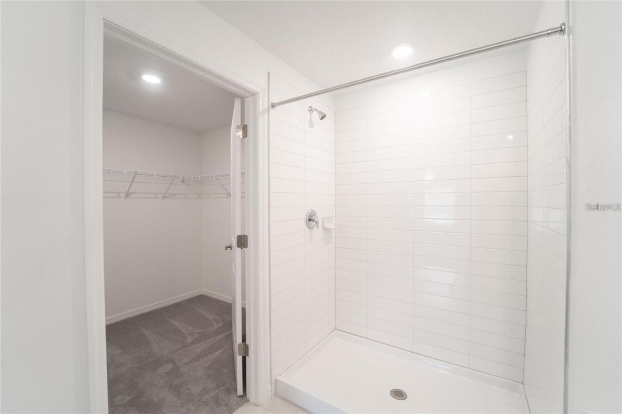 5514 Blue Azure Drive , Wimauma, FL 33598 Photo
