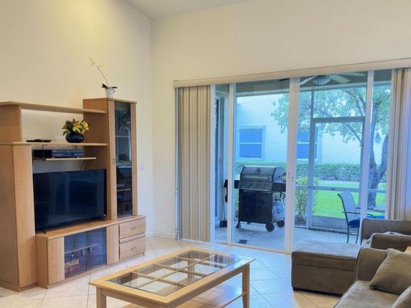 8125 MULLIGAN Circle, Port St. Lucie, FL 34986
