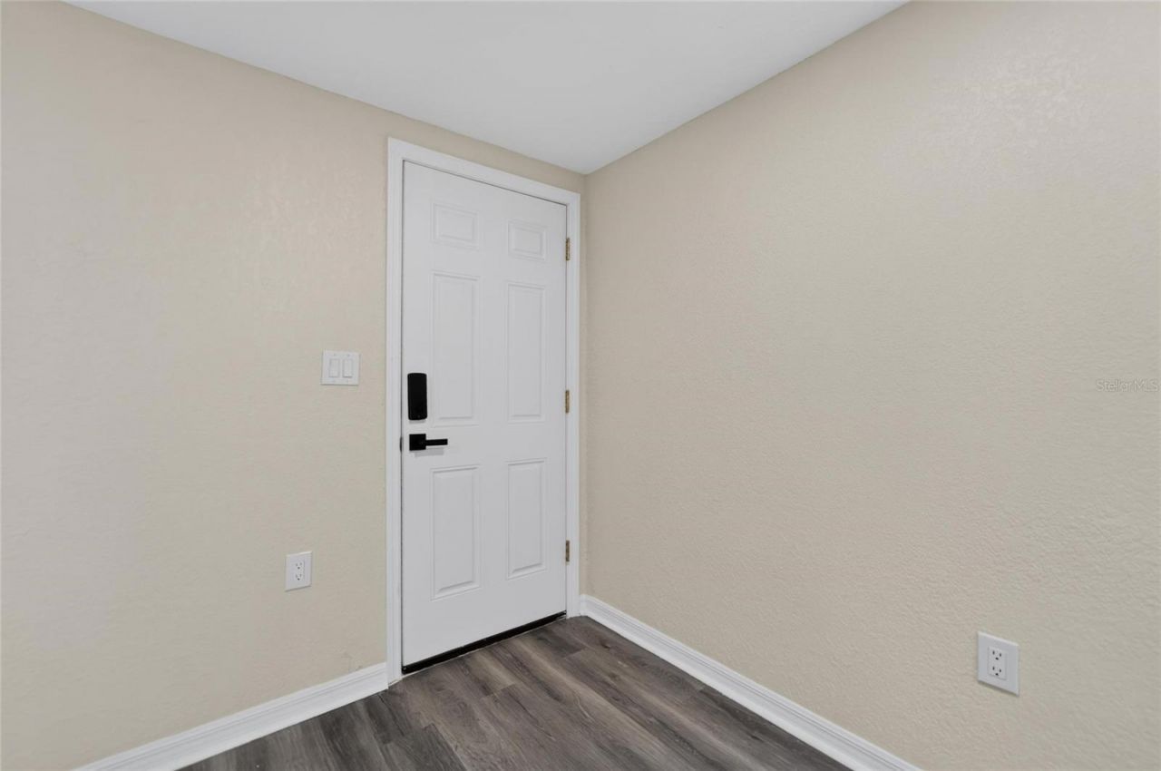 8809 Dyer Road, Riverview, FL 33578 Photo
