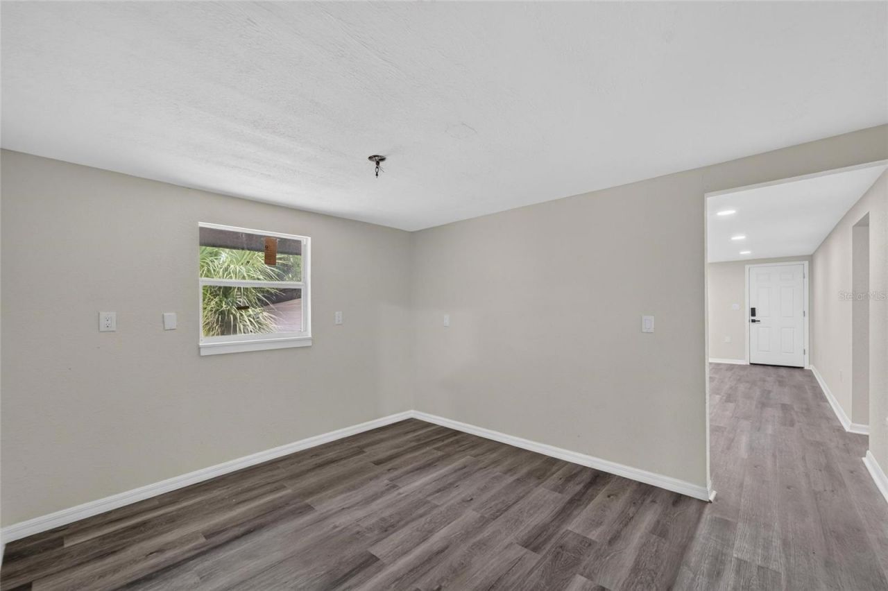 8809 Dyer Road, Riverview, FL 33578 Photo