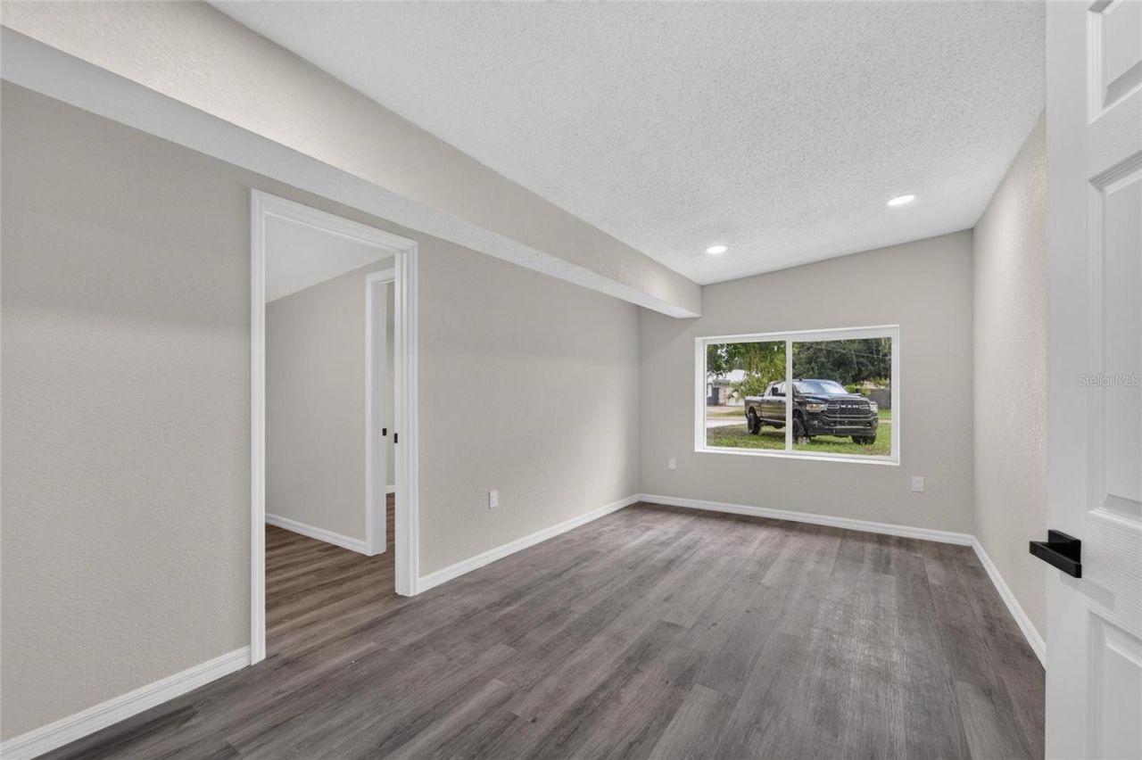 8809 Dyer Road, Riverview, FL 33578 Photo