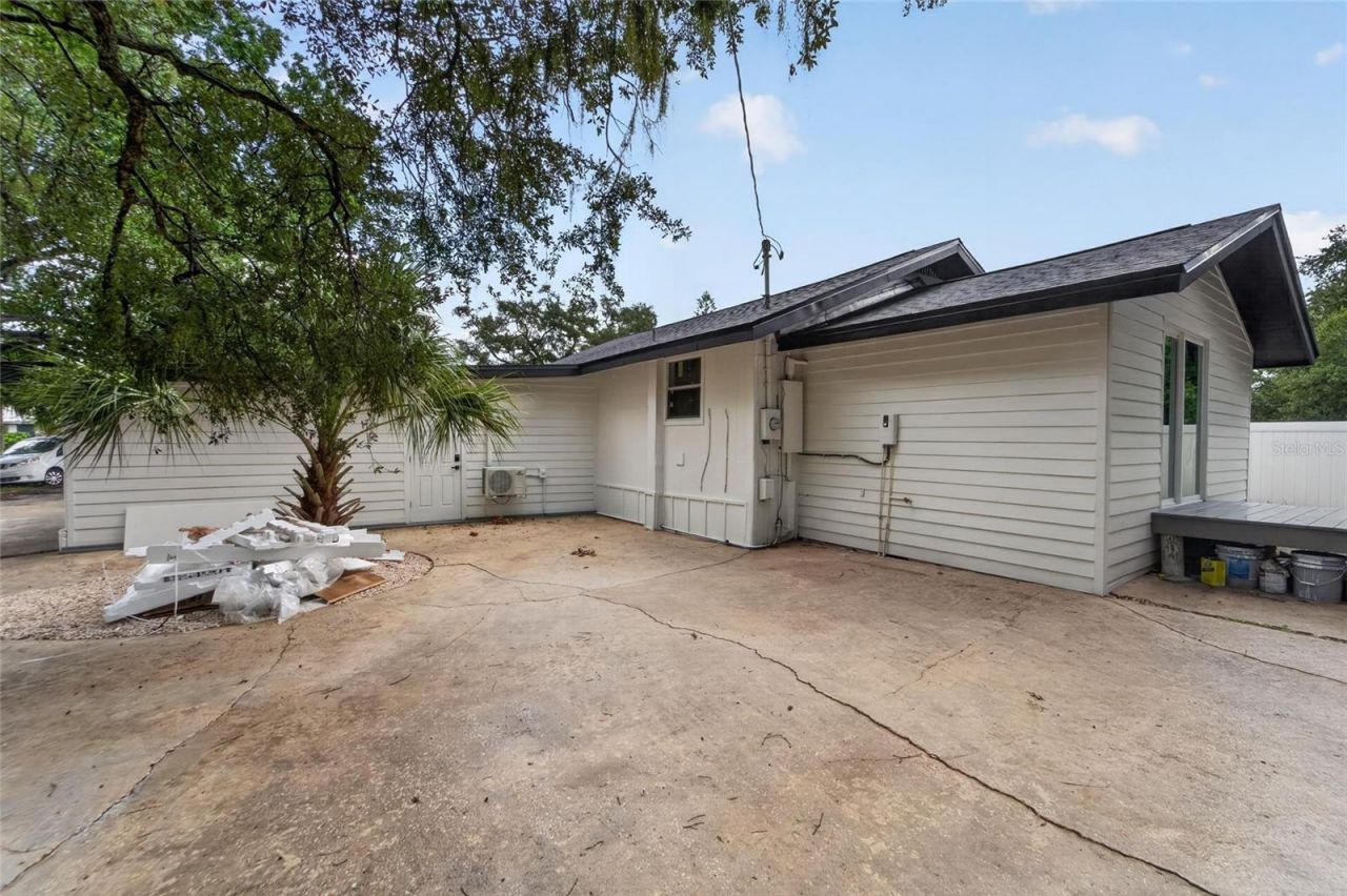 8809 Dyer Road, Riverview, FL 33578 Photo