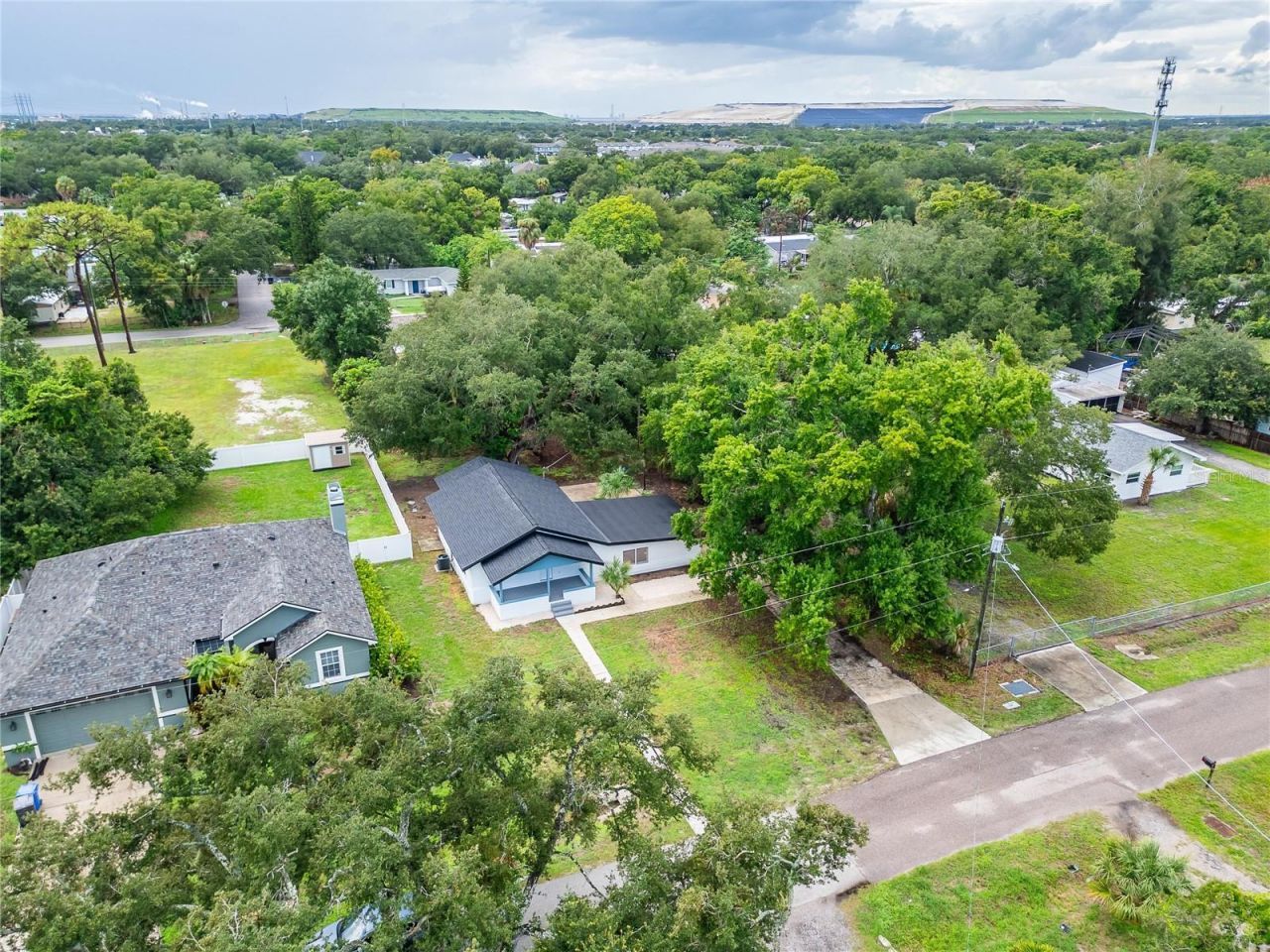 8809 Dyer Road, Riverview, FL 33578 Photo