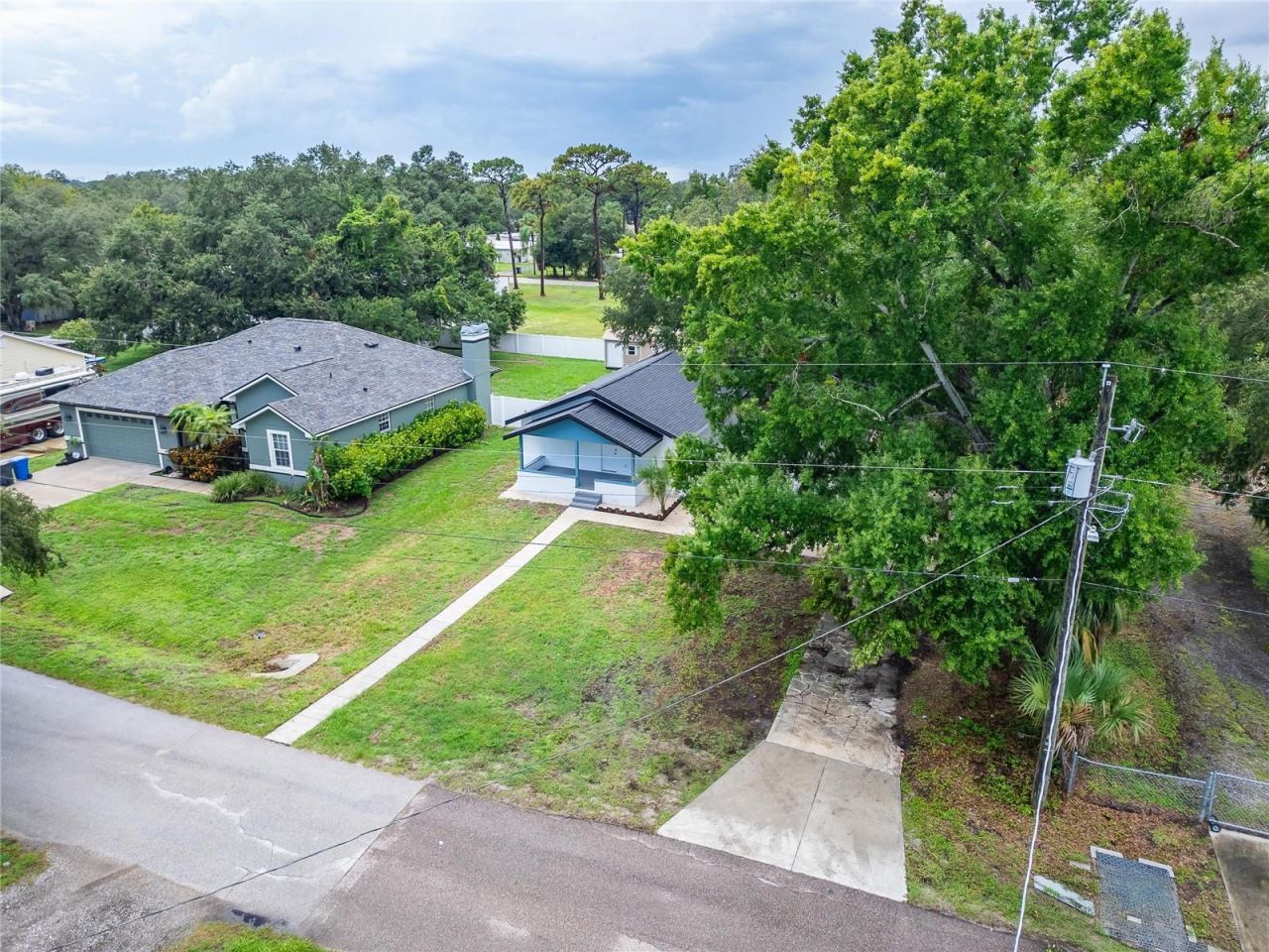 8809 Dyer Road, Riverview, FL 33578 Photo