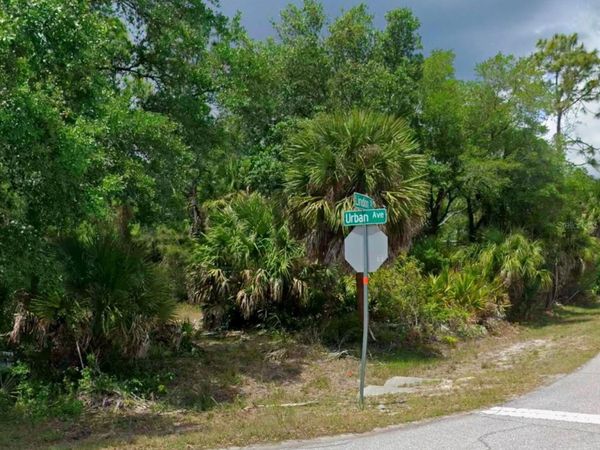 17212 URBAN AVENUE , PORT CHARLOTTE, FL 33954