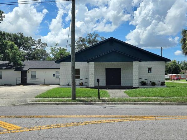 3103 E LAKE AVENUE , TAMPA, FL 33610