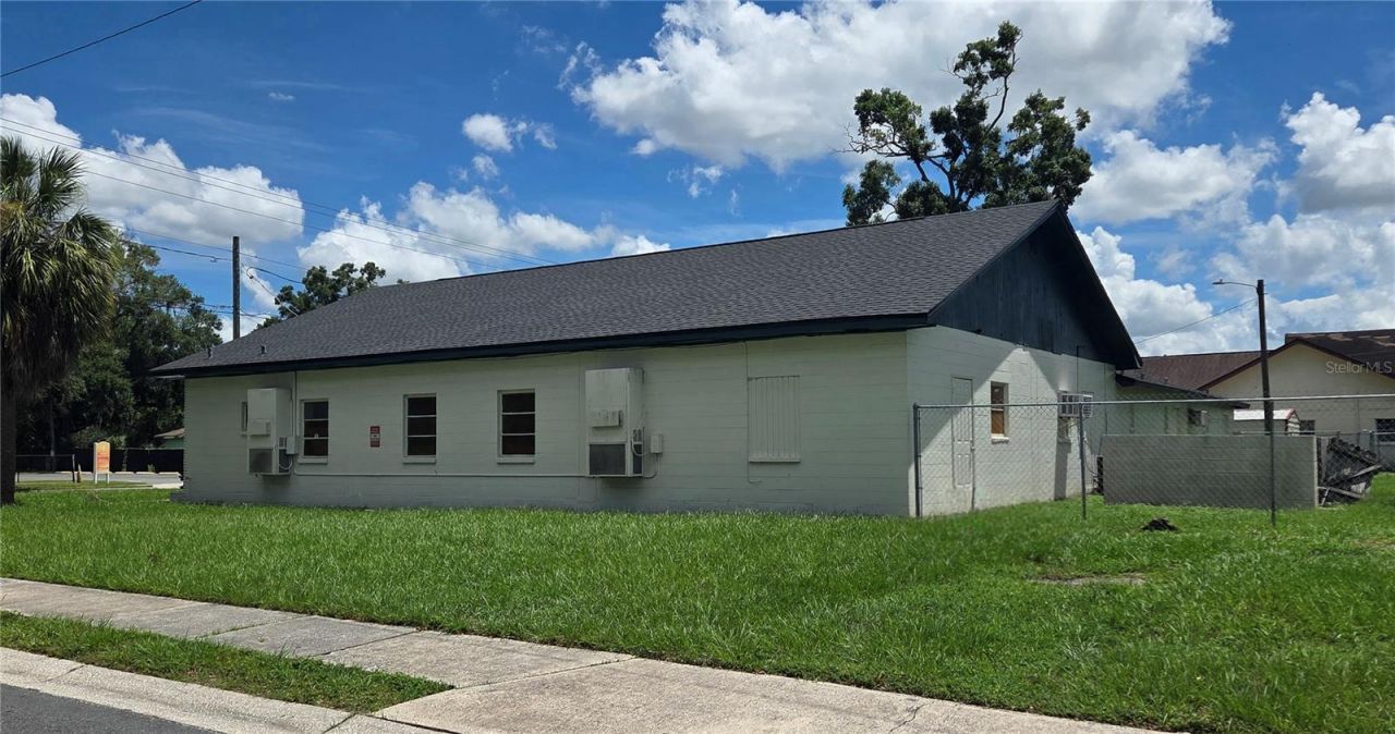3103 E Lake Avenue, Tampa, FL 33610 Photo