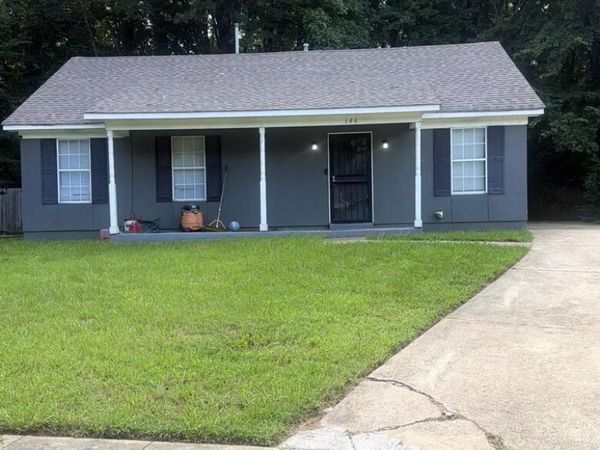 646 Creekstone Cr, Memphis, TN 38127