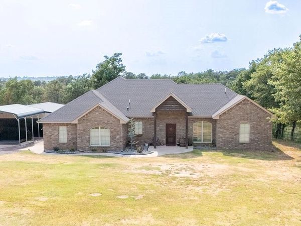 16703 Acorn Lane, Newalla, OK 74857