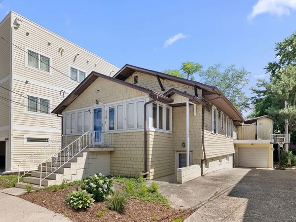 115 N Lake Avenue , Michigan City, IN 46360