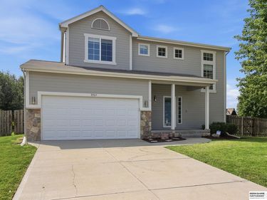 9707 Margo Street, La Vista, NE 68128