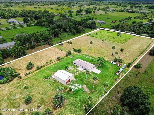 3240 Coral Avenue , Mims, FL 32754