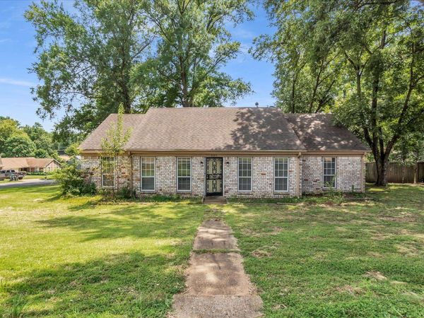 5393 BANBURY AVE, Memphis, TN 38135
