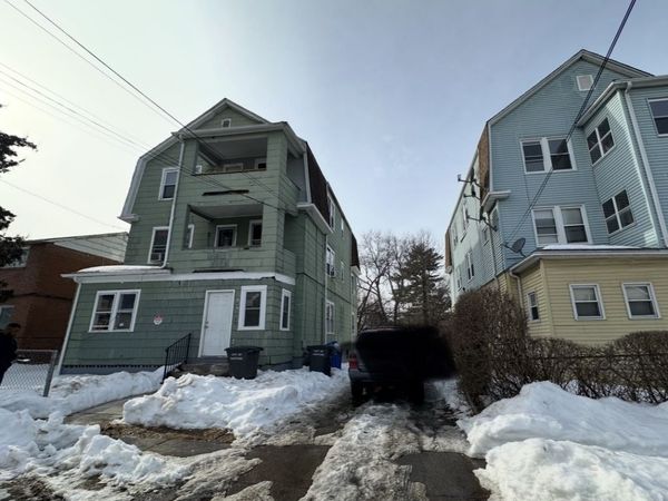165 Martin , Unit 3rd Floor, Hartford, CT 06120