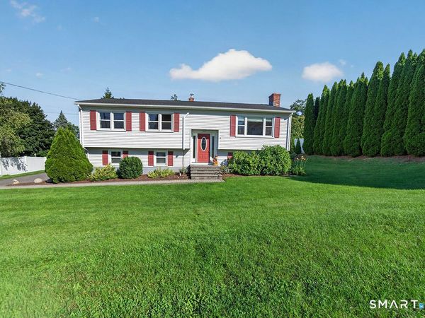 6 Ridge, Seymour, CT 06483